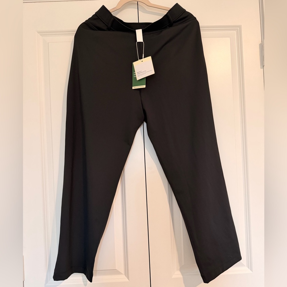 HALARA Flex High Waisted 7/8 Work Tapered Pants with Pockets - Picture 2 of 9